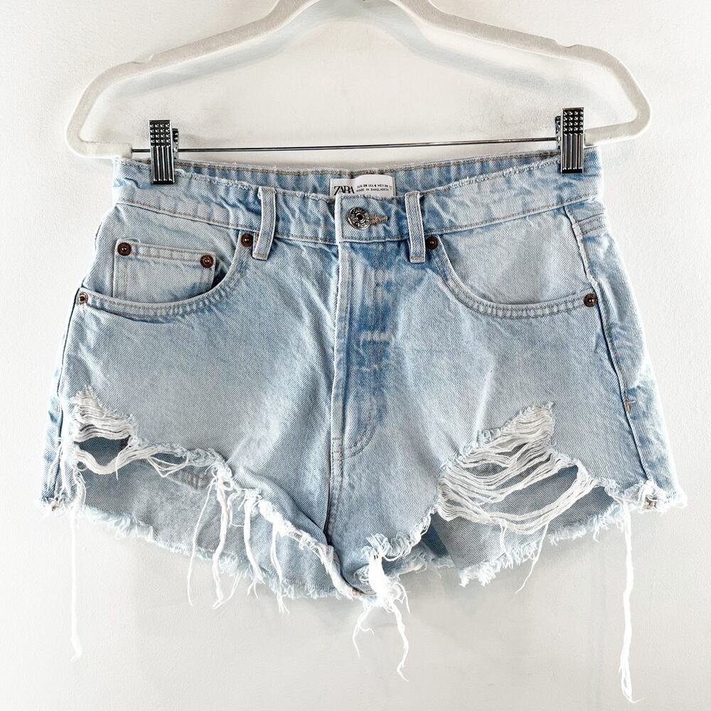 ZARA High Rise Distressed Cutoff Jean Denim Shorts Light Wash Blue 6